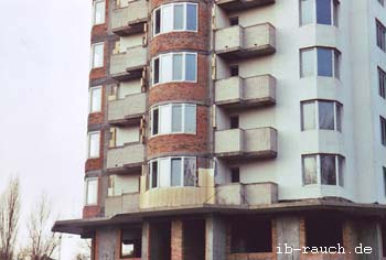Dämmung der Fassaden der Hochhäuser in Kiew