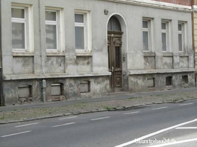 Mauersalze im Sockelbereich