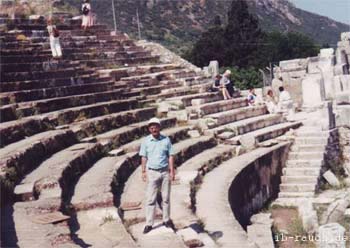 Im Theater von Ephesos